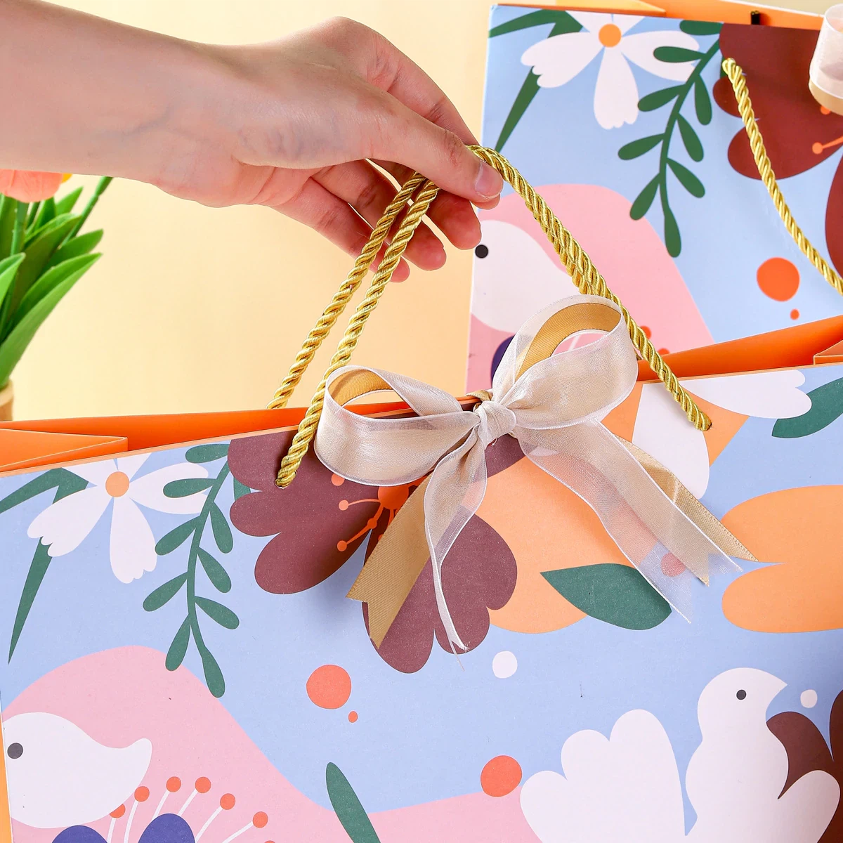 Personalized Gift Bags Bulk